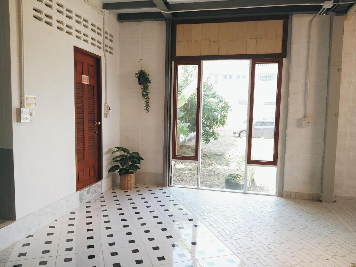 The Warehouse - Ayutthaya Apartment Ngoại thất bức ảnh
